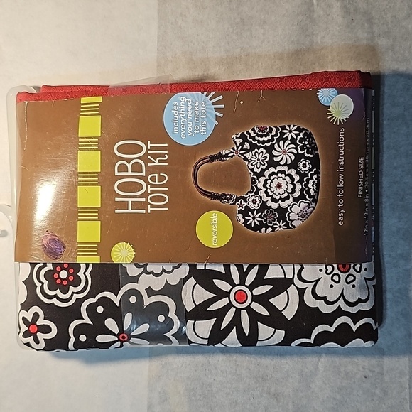 Hobo Tote Bag Kit NWT - Picture 1 of 6